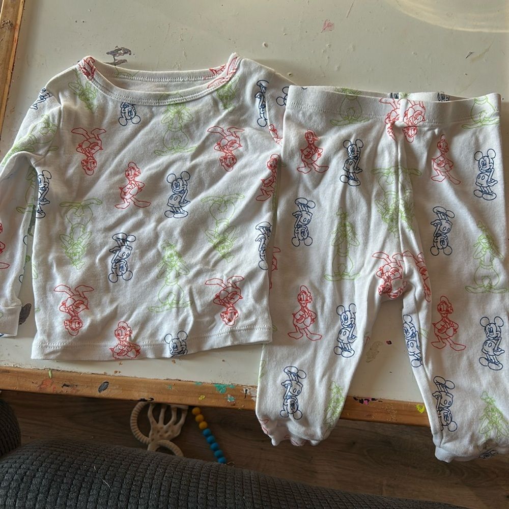Mickey Pjs Size 3-6 M